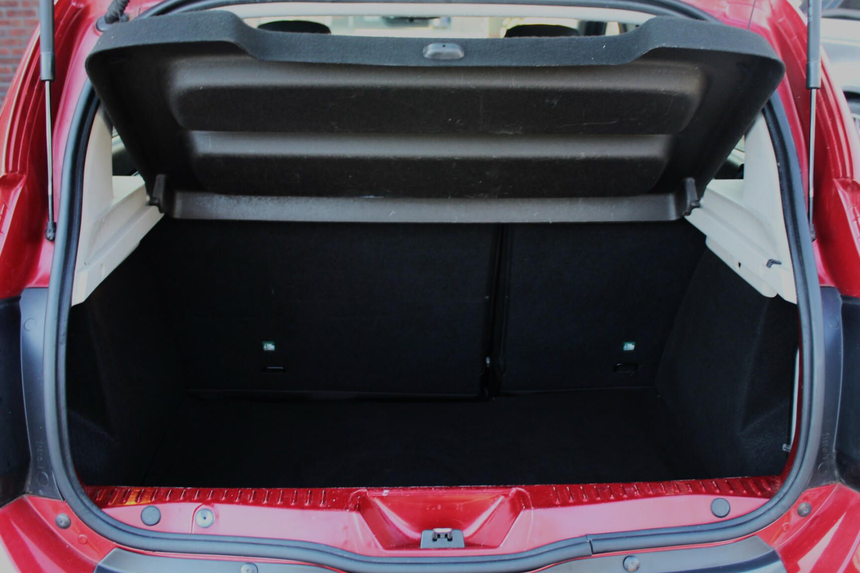 Dacia-Sandero-12